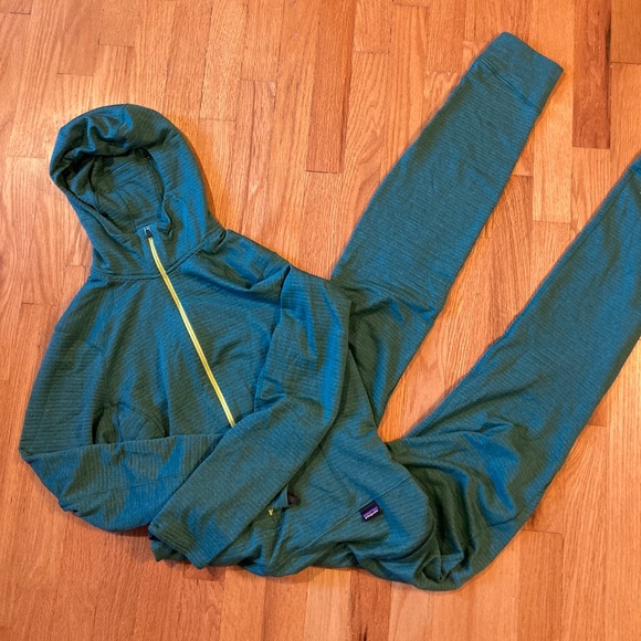 W's Patagonia Capilene Thermal One Piece Suit - Picture 1 of 9